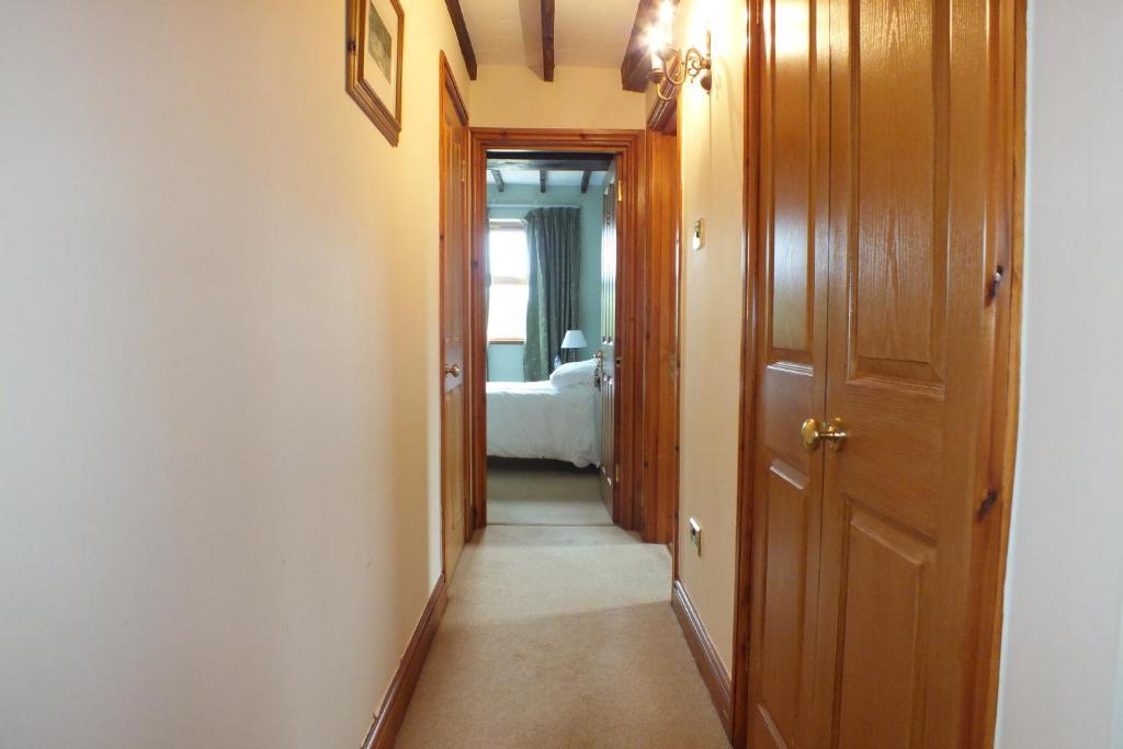 Llwyn Country House Llanelli Bilik gambar